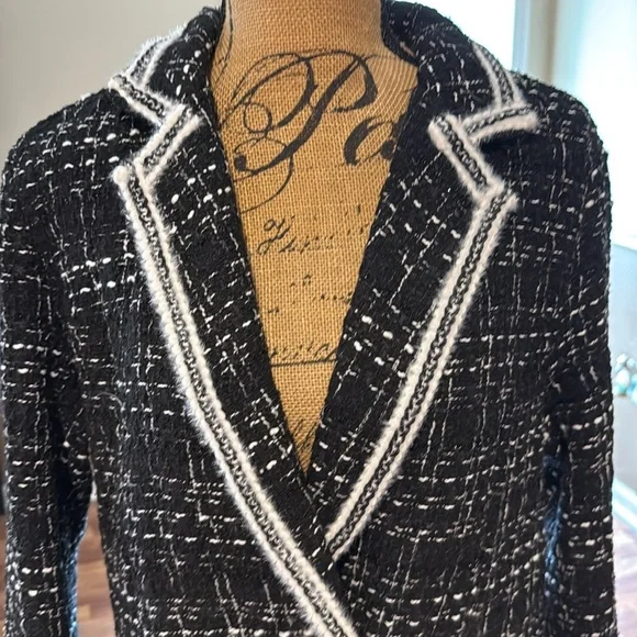 Size XL black tweed half button up black blazer - Picture 3 of 5